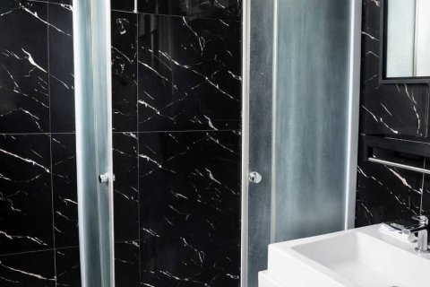 House in Hua Hin, Thailand 5 bedrooms № 167266 - photo 13