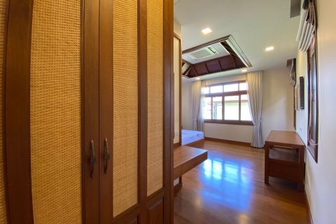 Maison à Chiang Mai, Thaïlande 4 chambres № 113933 - photo 15