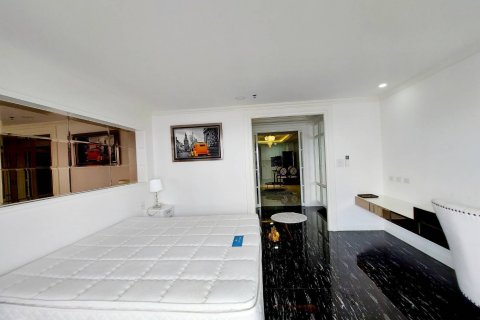 Studio dans le Condo à Bang Rak, Bangkok, Thaïlande № 136793 - photo 9