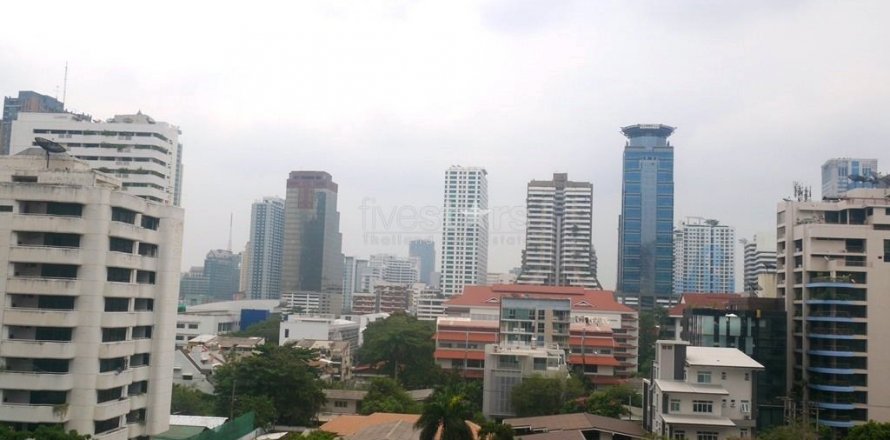 Кондоминиум с 2 спальнями в Ваттхане, Бангкок, Таиланд № 139667