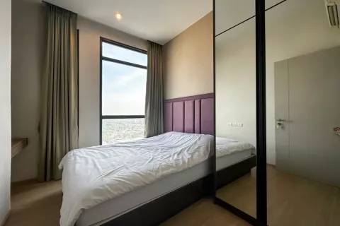 Кондоминиум с 2 спальнями в Хуай Кванге, Бангкок, Таиланд № 138354 - фото 11