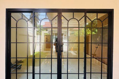 House in Phuket, Thailand 2 bedrooms № 138353 - photo 24