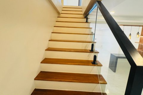 House in Phuket, Thailand 2 bedrooms № 138353 - photo 14