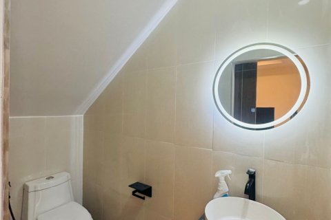 House in Phuket, Thailand 2 bedrooms № 138353 - photo 12