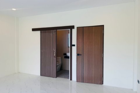 House in Phuket, Thailand 2 bedrooms № 138353 - photo 16