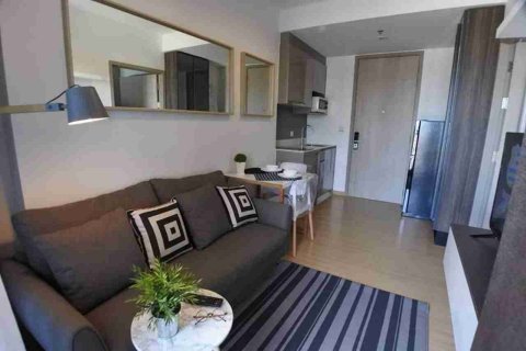 Condo in Bangkok, Thailand, 1 bedroom № 183472 - photo 11