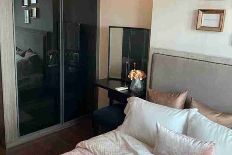 Condo in Bangkok, Thailand, 1 bedroom № 183470 - photo 11