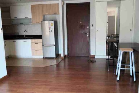 Condo in Bangkok, Thailand, 1 bedroom № 183469 - photo 1