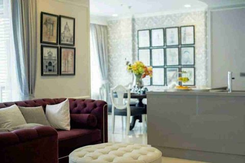 Condo in Phaya Thai, Bangkok, Thailand, 3 bedrooms № 183467 - photo 5