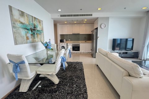 Condo in Pattaya, Thailand, 2 bedrooms № 154574 - photo 1