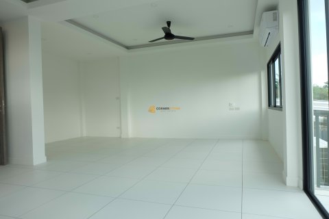 Studio in Bang Lamung, Thailand № 154571 - photo 14