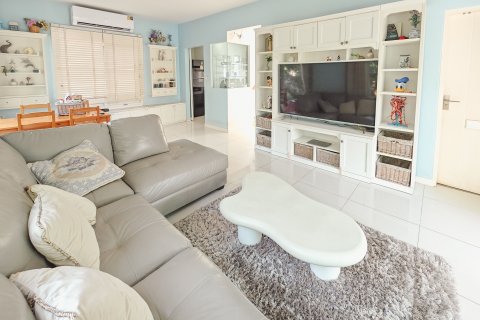 Дом в Банг Каео, Таиланд с 3 спальнями  № 151802 - фото 11