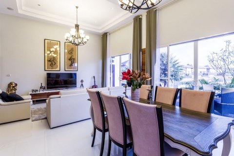 Villa in Phuket, Thailand 3 bedrooms № 151807 - photo 9