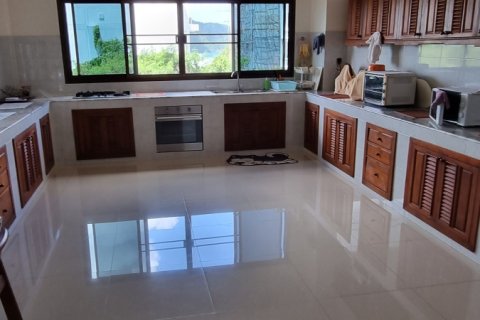 Villa in Phuket, Thailand 4 bedrooms № 151803 - photo 4