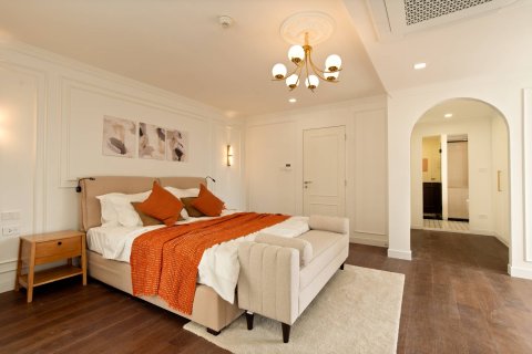 Condo in Bangkok, Thailand, 4 bedrooms  № 180550 - photo 17