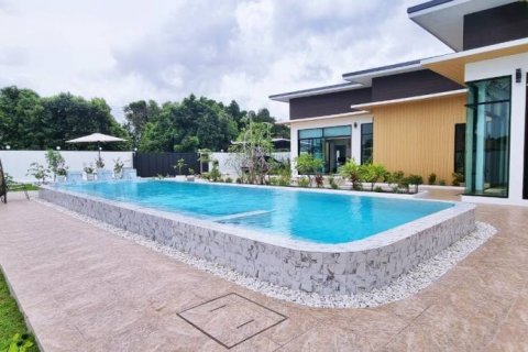 Villa à Bang Sare, Thaïlande 4 chambres № 114868 - photo 1