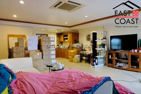 Condominio de 1 dormitorio en Pattaya, Tailandia № 213796 - foto 3