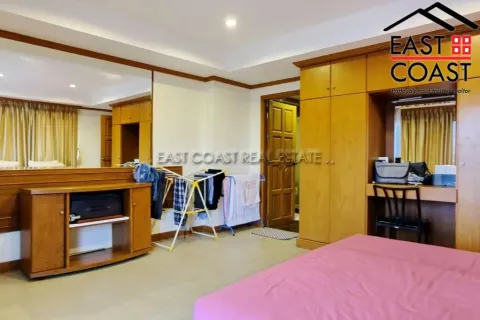 Condominio de 1 dormitorio en Pattaya, Tailandia № 213796 - foto 8