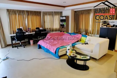 Condominio de 1 dormitorio en Pattaya, Tailandia № 213796 - foto 2