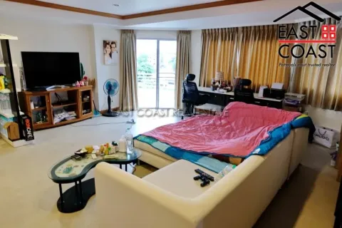 Condominio de 1 dormitorio en Pattaya, Tailandia № 213796 - foto 1