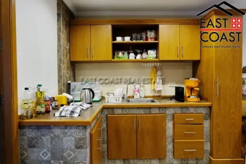 Condominio de 1 dormitorio en Pattaya, Tailandia № 213796 - foto 4