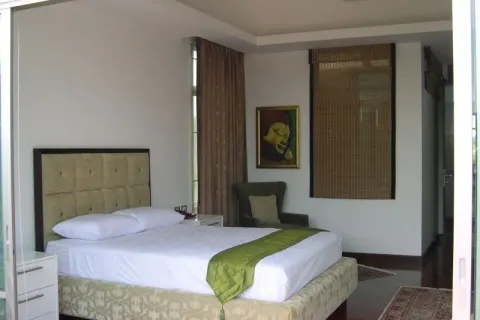 Haus in Pattaya, Thailand 4 Schlafzimmer № 213800 - Foto 8