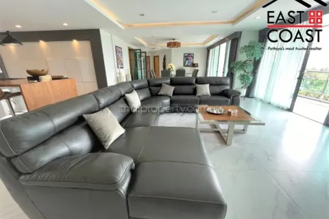 Condominio de 3 dormitorios en Pattaya, Tailandia № 213798 - foto 12