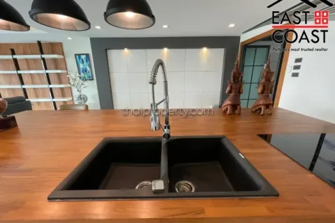 Condominio de 3 dormitorios en Pattaya, Tailandia № 213798 - foto 5