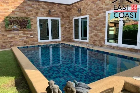 Casa de 3 dormitorios en Pattaya, Tailandia № 213795 - foto 5