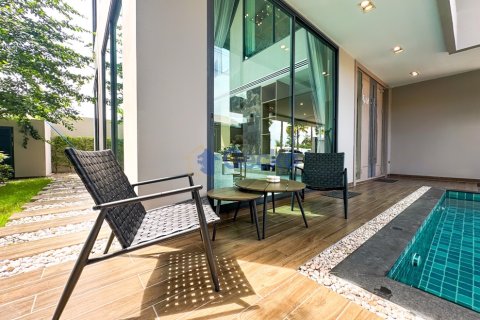 House in Pattaya, Thailand 4 bedrooms № 196282 - photo 6