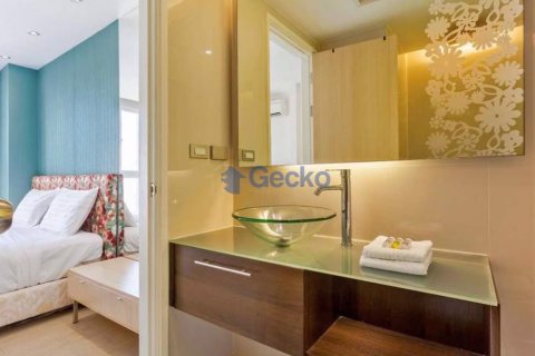 Condo in Pattaya, Thailand, 2 bedrooms № 196284 - photo 9