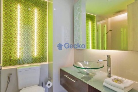 Condo in Pattaya, Thailand, 2 bedrooms № 196284 - photo 6