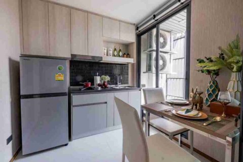 Condo in Bangkok, Thailand, 1 bedroom № 208795 - photo 10