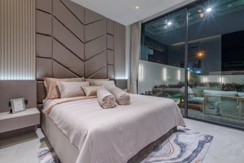 Villa in Pattaya, Thailand 5 bedrooms № 114118 - photo 7