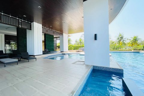 Studio in the Condo in Pattaya, Thailand № 137690 - photo 24