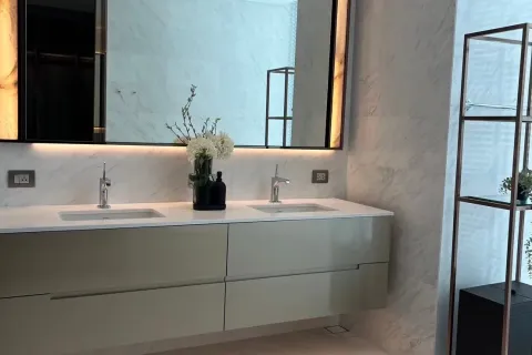 Condo à Pathum Wan, Bangkok, Thaïlande, 2 chambres № 163115 - photo 7