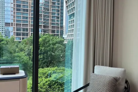 Condo à Pathum Wan, Bangkok, Thaïlande, 2 chambres № 163115 - photo 2