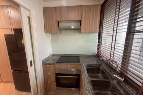 Condo à Yan Nawa, Bangkok, Thaïlande, 2 chambres  № 163114 - photo 4