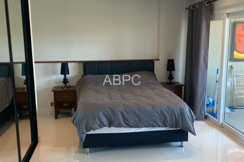Condominio de 2 dormitorios en Pattaya, Tailandia № 211433 - foto 3