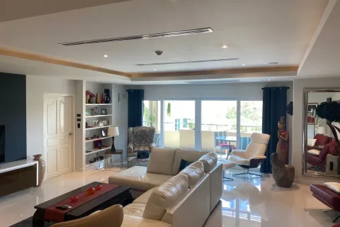 Condominio de 2 dormitorios en Pattaya, Tailandia № 211433 - foto 14