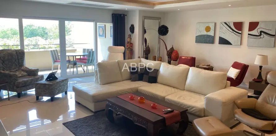 Condominio de 2 dormitorios en Pattaya, Tailandia № 211433