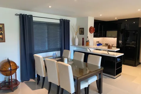 Condominio de 2 dormitorios en Pattaya, Tailandia № 211433 - foto 15
