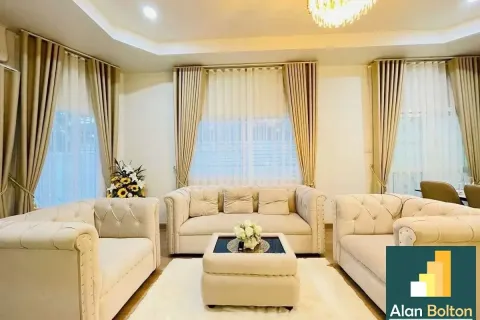 Casa de 3 dormitorios en Pattaya, Tailandia № 211432 - foto 6