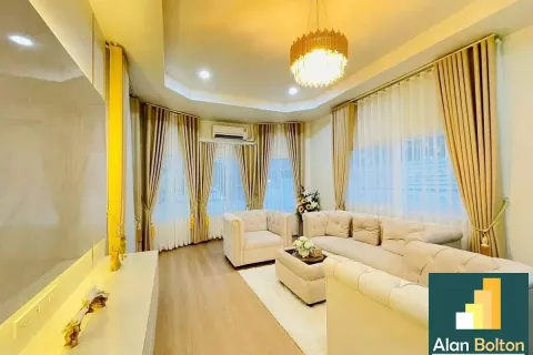 Casa de 3 dormitorios en Pattaya, Tailandia № 211432 - foto 7