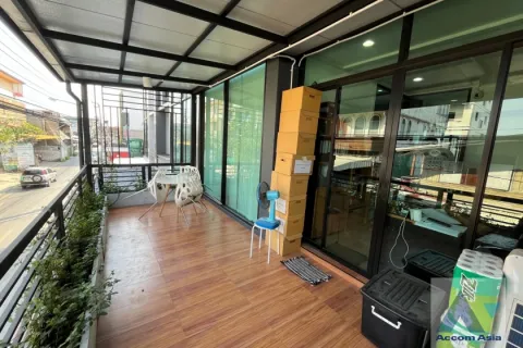 Reihenhaus in Wang Thonglang, Bangkok, Thailand 2 Schlafzimmer № 216866 - Foto 2