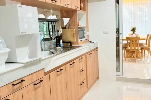 House in Chiang Mai, Thailand 3 bedrooms № 153134 - photo 10