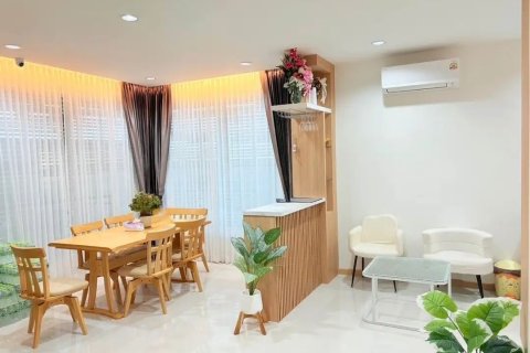 House in Chiang Mai, Thailand 3 bedrooms № 153134 - photo 3