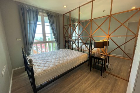 Condo in Hua Hin, Thailand, 2 bedrooms  № 153131 - photo 12