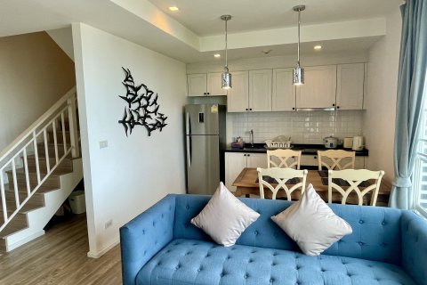 Condo in Hua Hin, Thailand, 2 bedrooms  № 153131 - photo 2