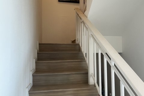 Condo in Hua Hin, Thailand, 2 bedrooms  № 153131 - photo 6